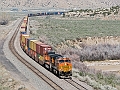 BNSF 4025 near Lupton, AZ on 18 April 2008